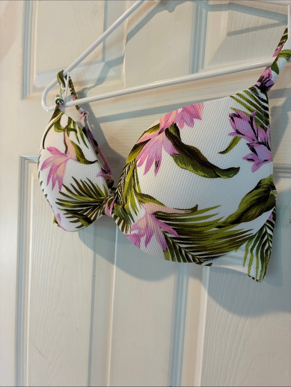 Shade Shore Size 36 C Floral Padded Bikini Top in White, Pink & Green - Picture 2 of 11